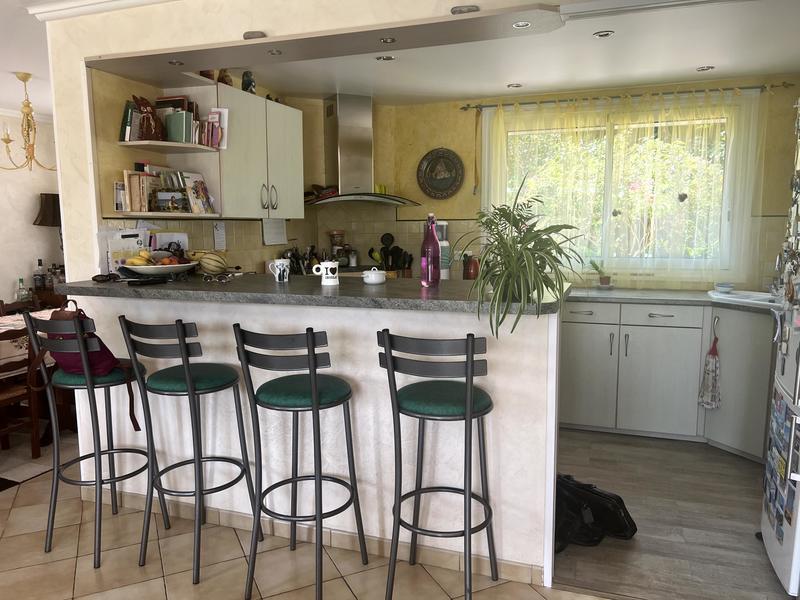 Maison - 200 m² - 7 pièces