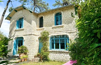 Maison - 128 m² - 6 pièces