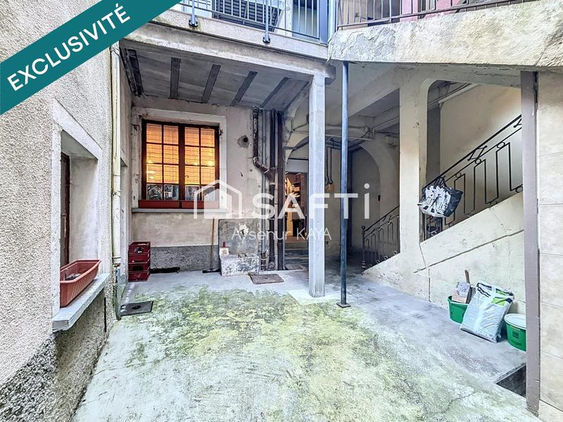 Local commercial - 108 m² - 4 pièces