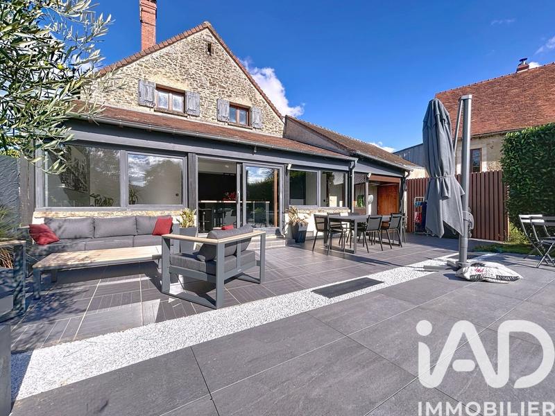 Maison - 146 m² - 6 pièces