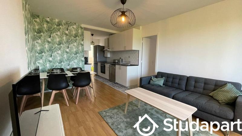 Chambre - 14 m² - 1 pièce