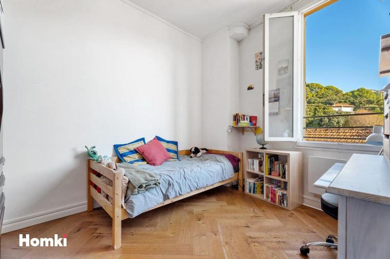 Appartement - 86 m² - 4 pièces