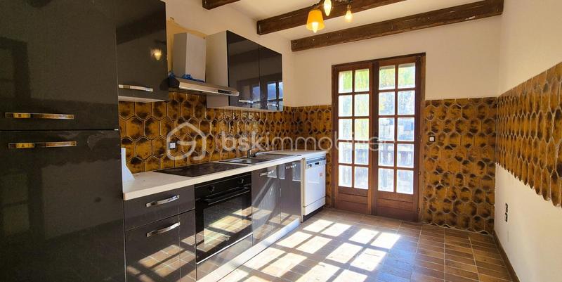 Châlet - 227 m² - 7 pièces