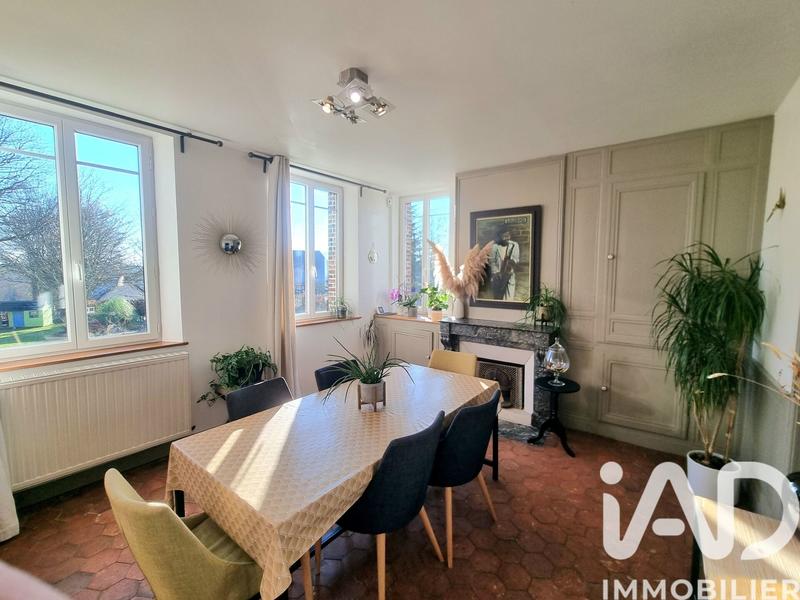 Maison - 200 m² - 10 pièces