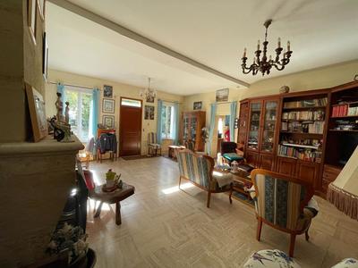 Maison - 123 m² - 5 pièces