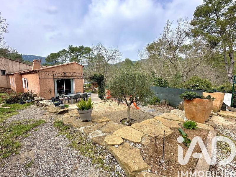 Maison - 83 m² - 4 pièces