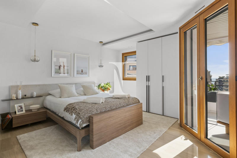 Appartement - 165 m² - 5 pièces