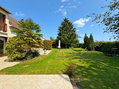 Maison - 164 m² - 7 pièces