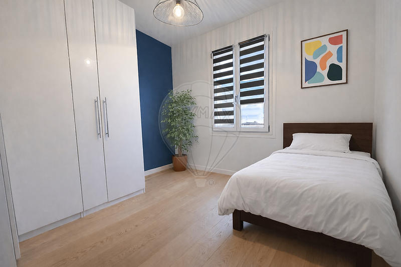 Maison - 140 m² - 7 pièces