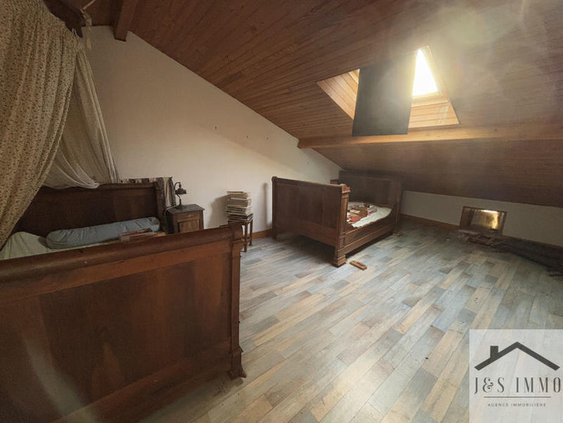 Maison de campagne - 200 m² - 6 pièces