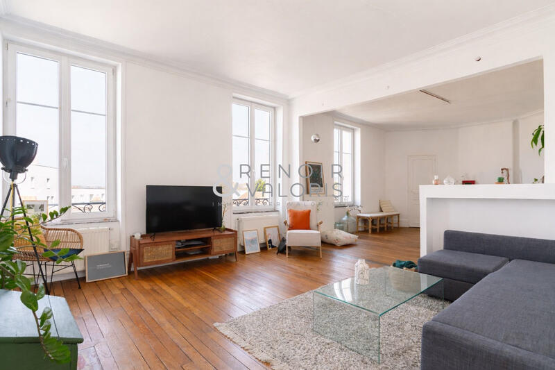 Appartement - 77 m² - 3 pièces