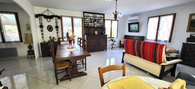 Maison - 117 m² - 5 pièces