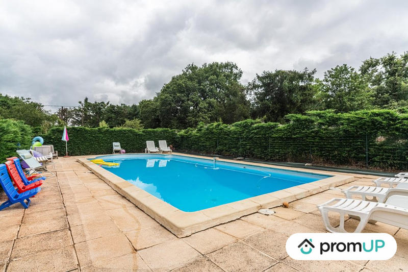 Maison ancienne - 320 m² - 7 pièces