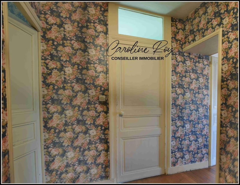 Maison - 226 m² - 8 pièces