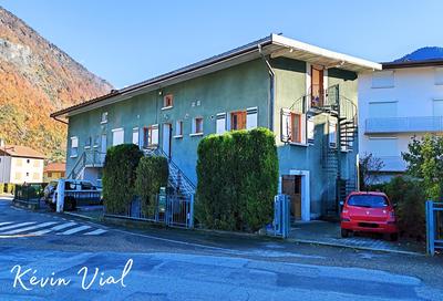 Maison - 199 m² - 8 pièces