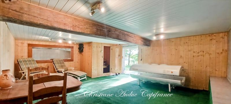 Maison - 160 m² - 9 pièces