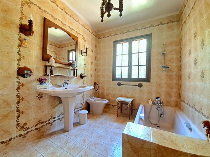 Maison - 122 m² - 5 pièces