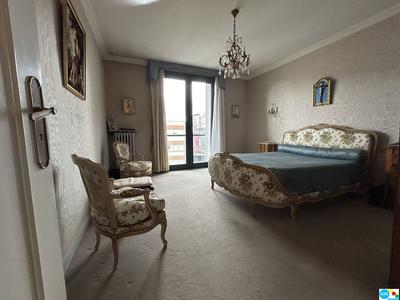 Appartement - 113 m² - 5 pièces