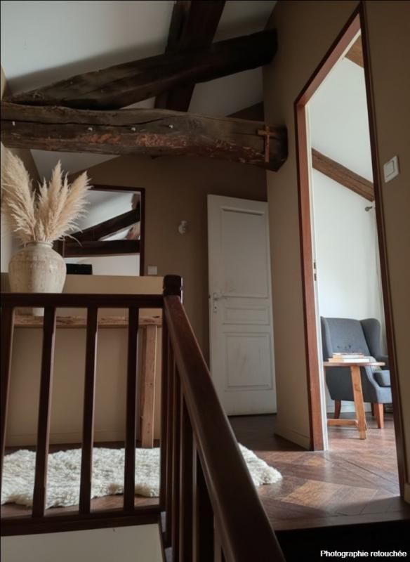 Corps de ferme - 400 m² - 5 pièces