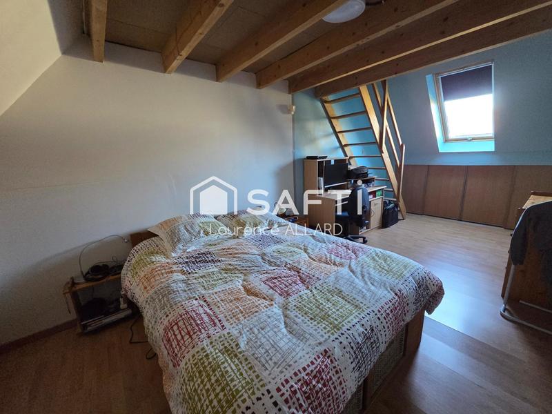 Maison - 105 m² - 5 pièces