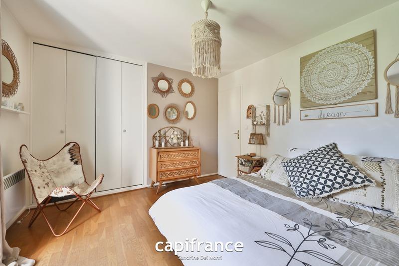 Maison - 157 m² - 8 pièces