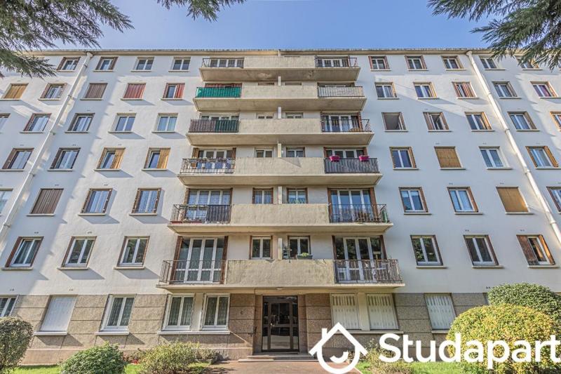 Chambre - 15 m² - 1 pièce