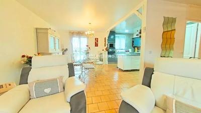 Maison - 135 m² - 5 pièces