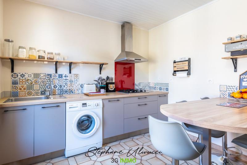 Maison - 145 m² - 11 pièces