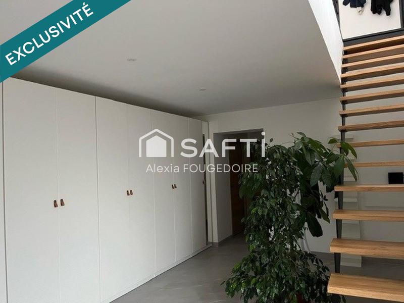 Maison - 230 m² - 6 pièces