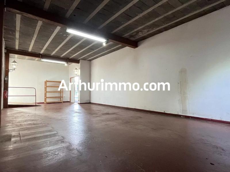 Bureau - 261 m² - 3 pièces