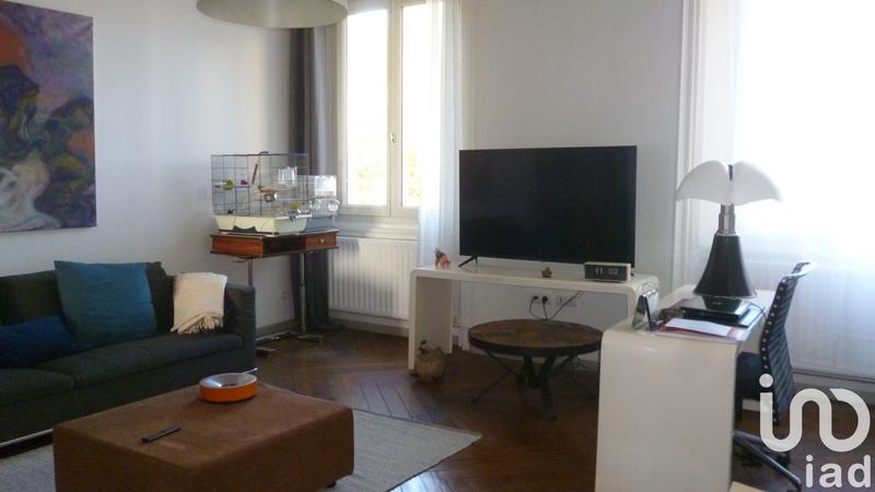Appartement - 90 m² - 3 pièces