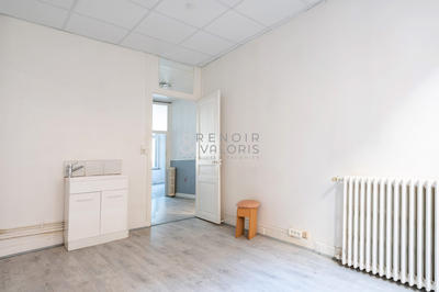 Appartement - 81 m² - 4 pièces