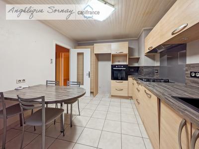 Maison - 91 m² - 4 pièces