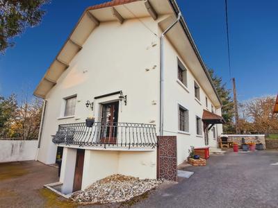 Maison - 176 m² - 6 pièces