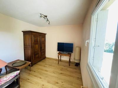 Appartement - 95 m² - 5 pièces