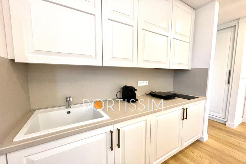 Villa - 220 m² - 11 pièces