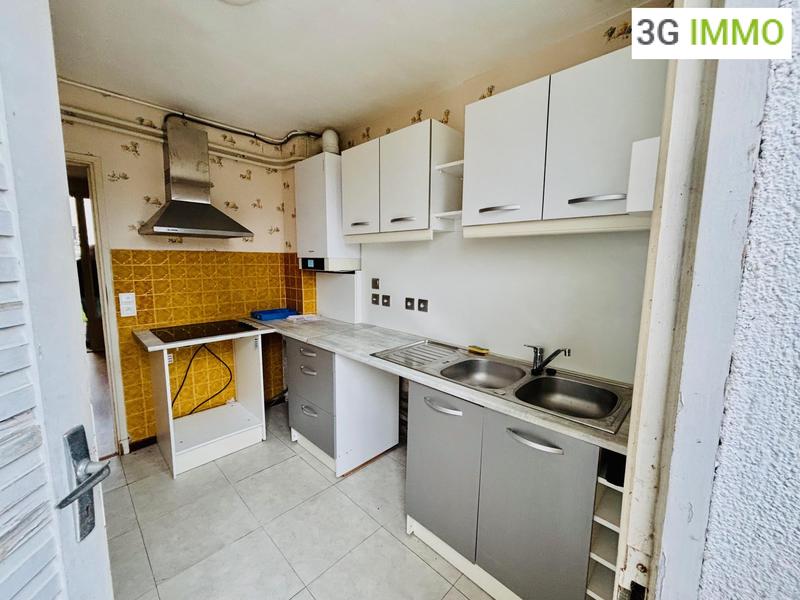 Maison - 92 m² - 4 pièces