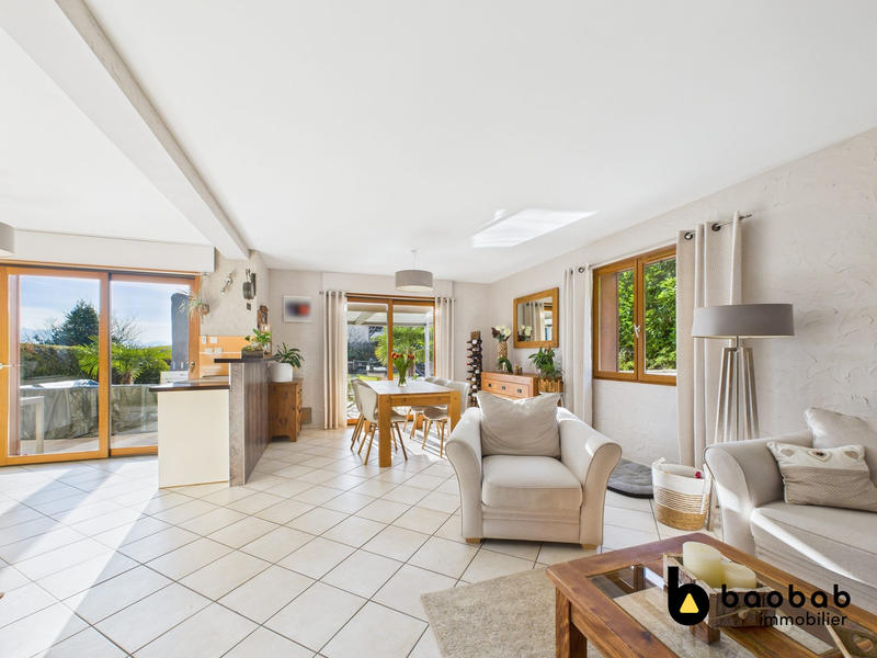 Maison - 120 m² - 4 pièces