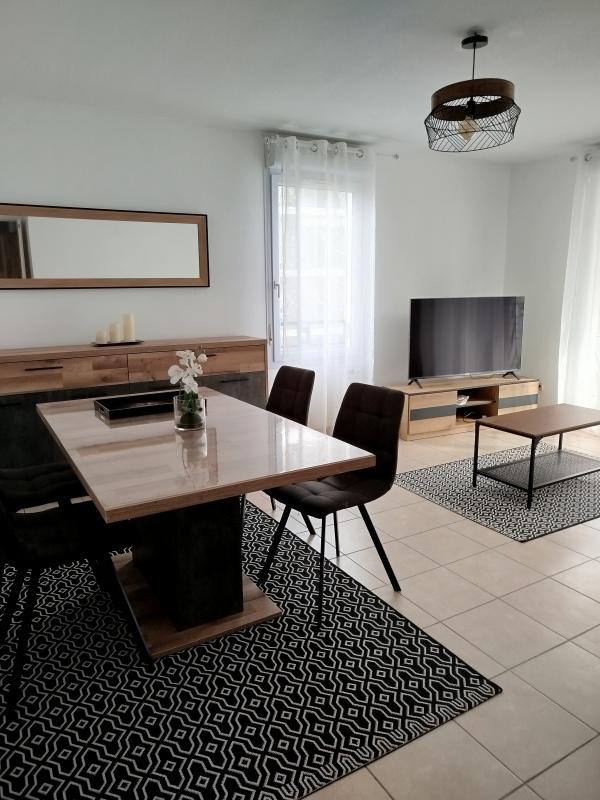 Appartement - 65 m² - 3 pièces