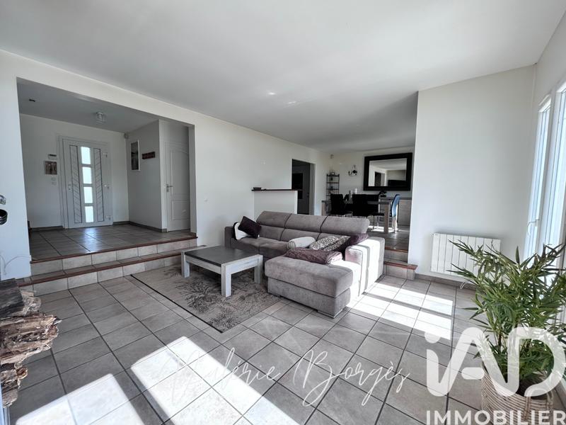 Maison - 115 m² - 5 pièces