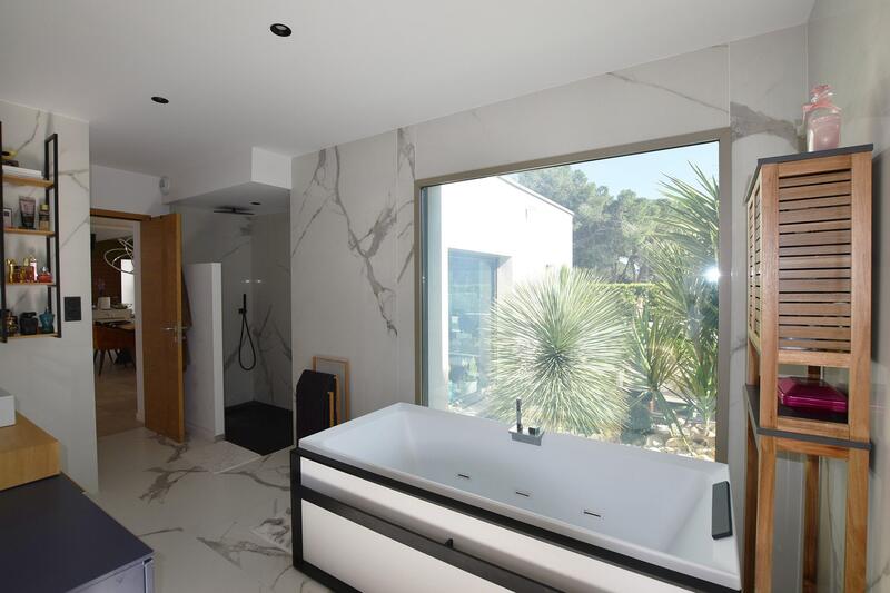 Villa - 152 m² - 6 pièces