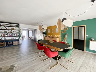 Maison - 175 m² - 7 pièces