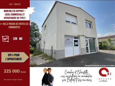 Immeuble - 220 m² - 8 pièces