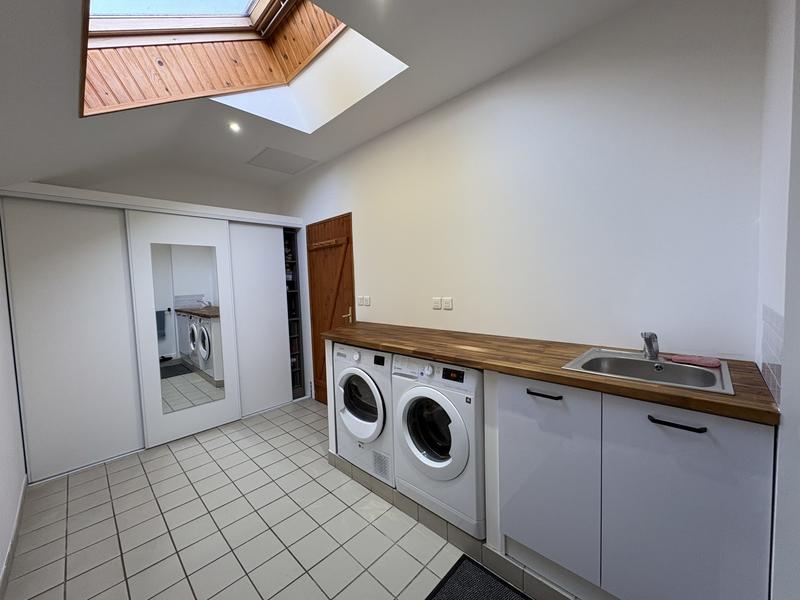 Maison ancienne - 197 m² - 6 pièces