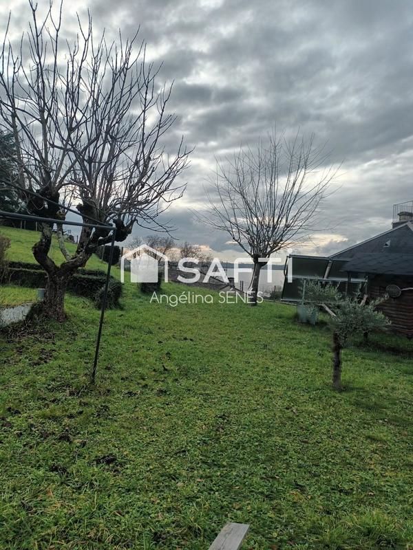 Maison - 96 m² - 5 pièces