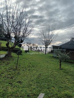 Maison - 96 m² - 5 pièces