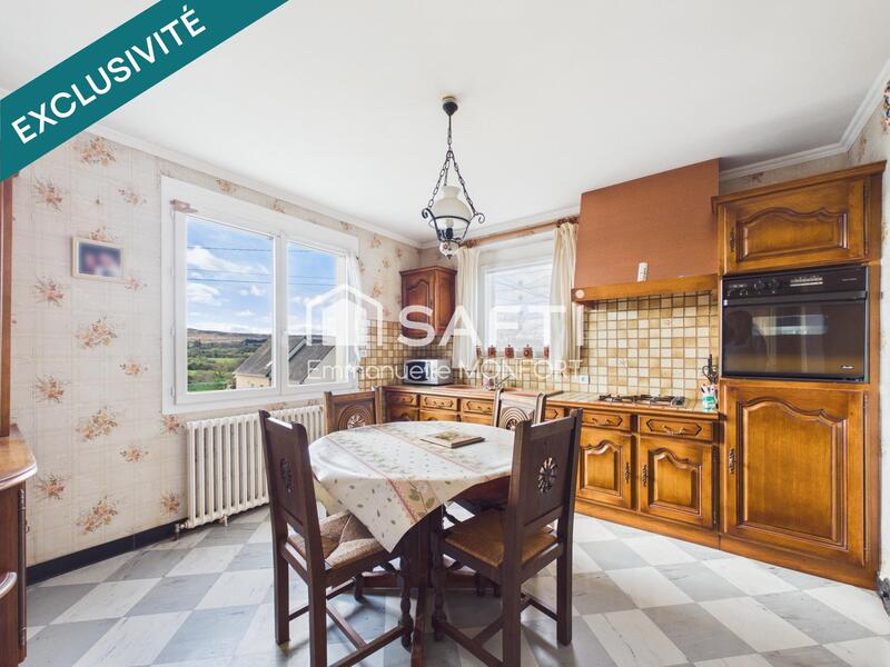 Maison - 154 m² - 8 pièces