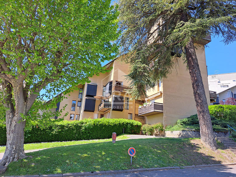 Appartement - 114 m² - 5 pièces