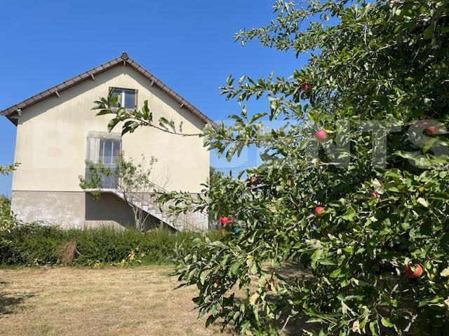 Maison traditionnelle - 95 m² - 4 pièces