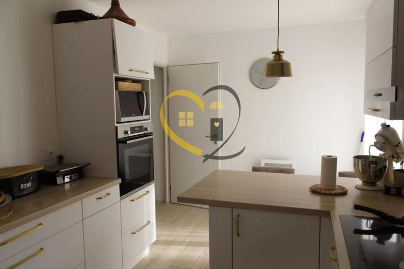 Maison - 112 m² - 5 pièces